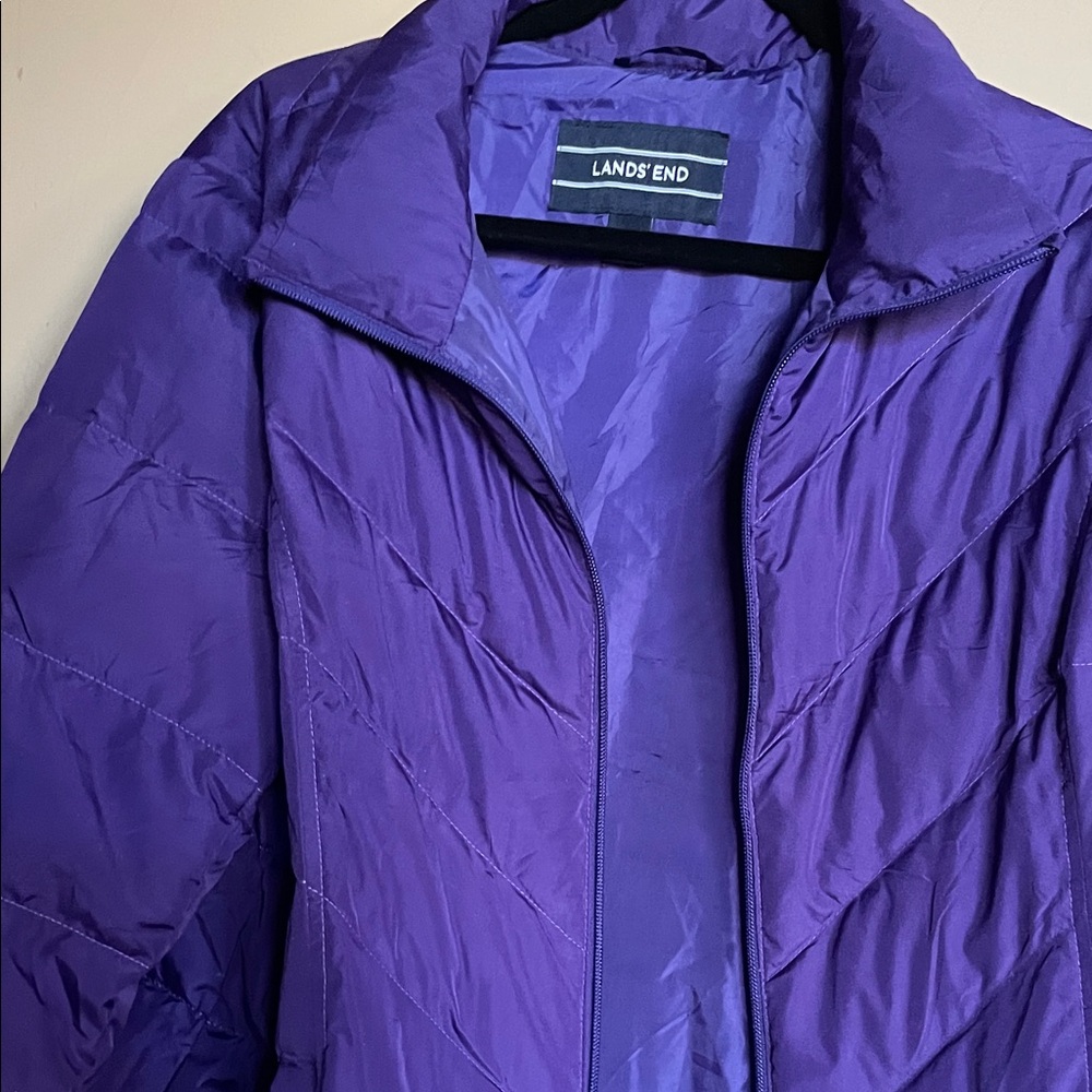 Lands' End Women's Vibrant Purple DOWN FILED Puffer Jacket.